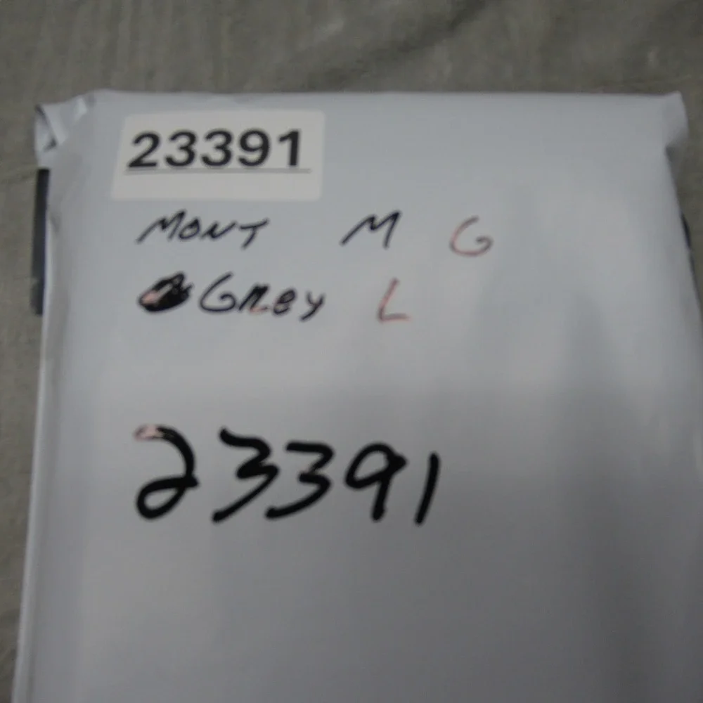Montbell Scarf Unisex‎ Large Grey Stripe Winter Warm Neckwear Soft Knit Outdoor